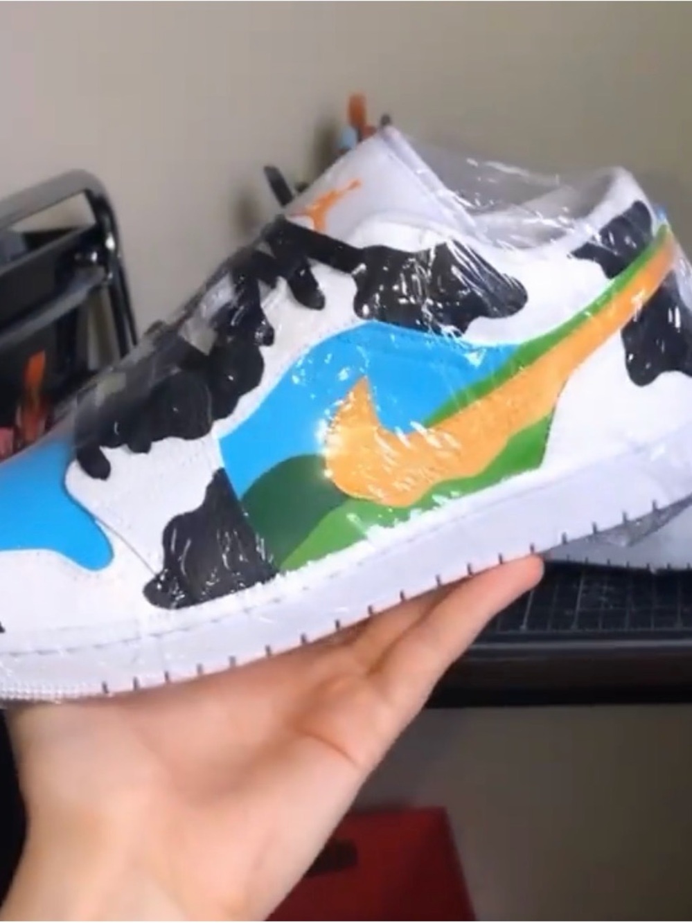 Custom Jordan 1’s - Picture 4 of 4
